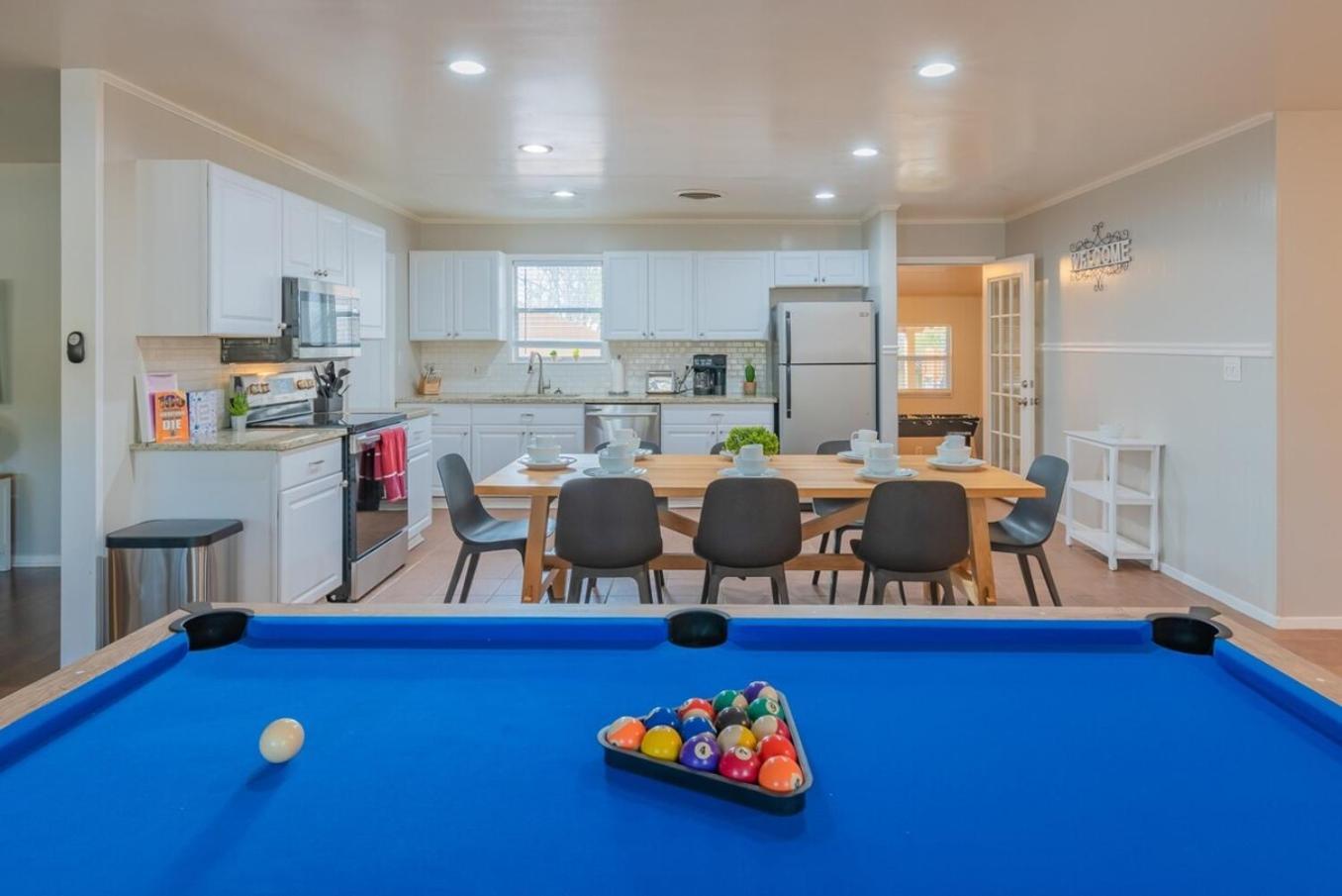 Texas Vacation Home, Game Room & Pool By Sixflags Σαν Αντόνιο Εξωτερικό φωτογραφία
