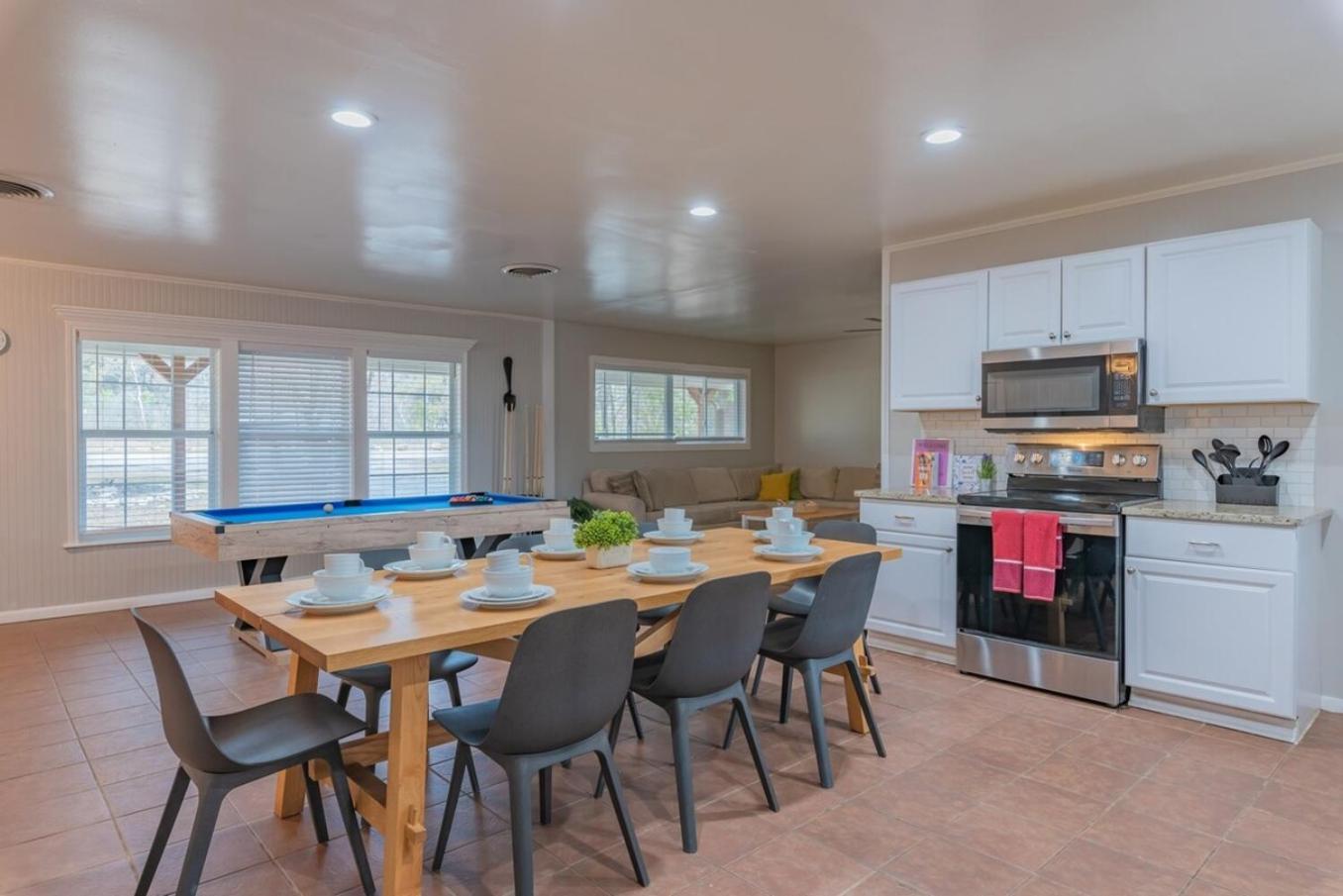 Texas Vacation Home, Game Room & Pool By Sixflags Σαν Αντόνιο Εξωτερικό φωτογραφία
